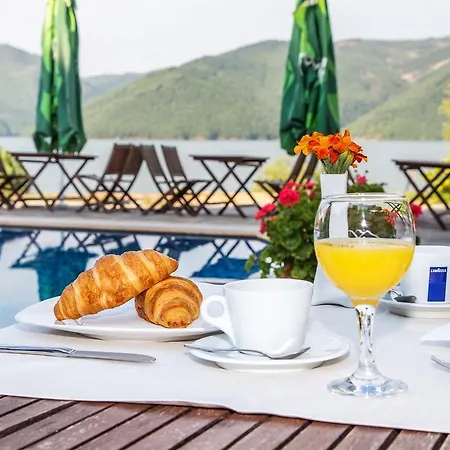 Family Saint Konstantin 3*