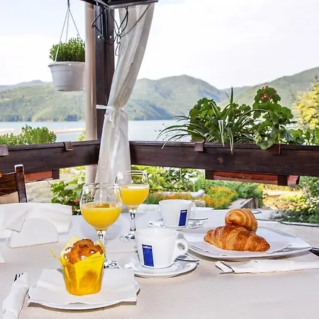 Family Saint Konstantin