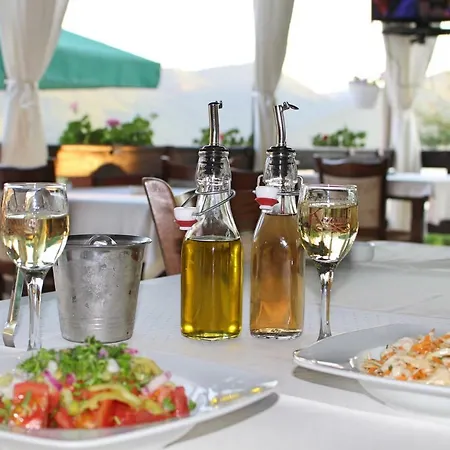 Family Saint Konstantin Hotel 3*